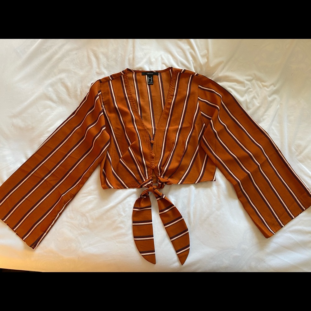 Orange bell sleeve tie crop top